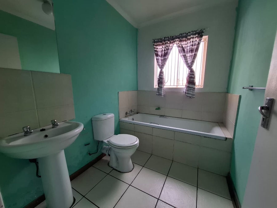 2 Bedroom Property for Sale in Vista Park Free State